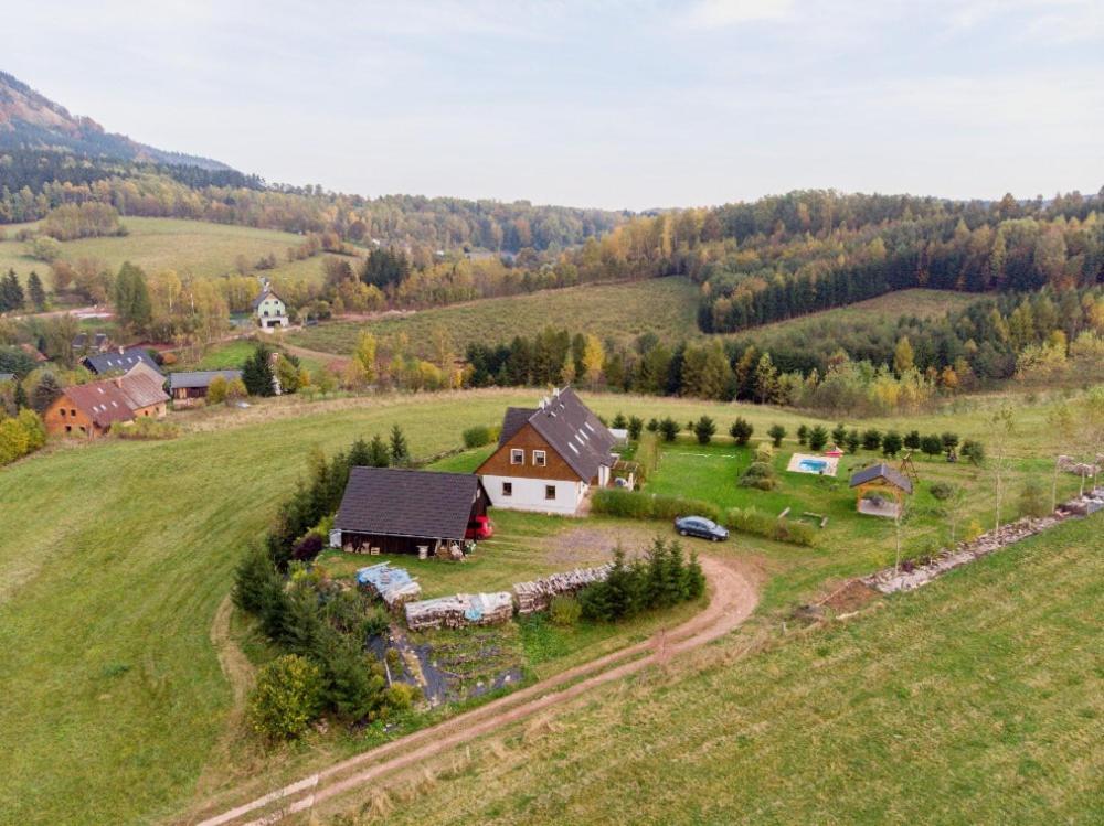 Apartman V Chaloupce Na Vrsku Bernsdorf Zewnętrze zdjęcie