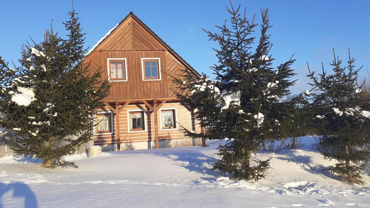 Apartman V Chaloupce Na Vrsku Bernsdorf Zewnętrze zdjęcie